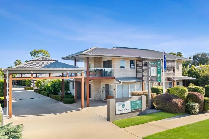 Emerald Inn by Travellers