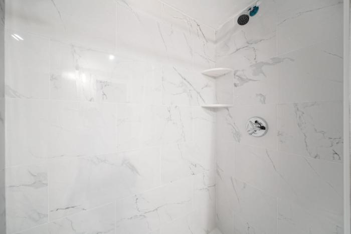 Easy Commute South Boston 4BR 1BTH Apartment