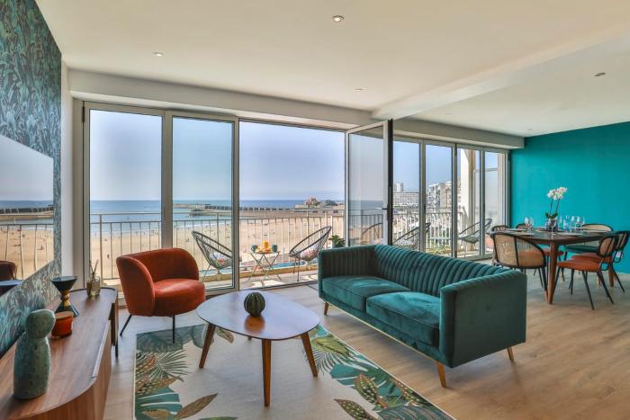 Logement dexception, vue mer, au pied de la plage