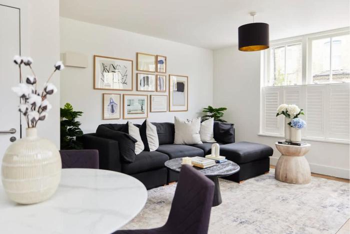 The Ravenscourt Park Escape - Bright 2BDR Flat