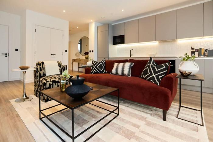 The Tottenham Hale Crib - Trendy 2BDR Flat with Balcony