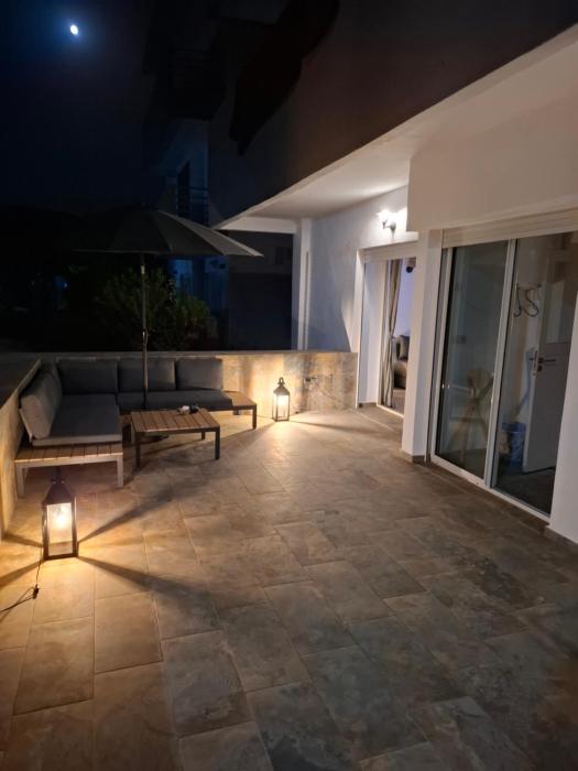 Imi ouaddar Appartement avec piscine à résidence tafoult