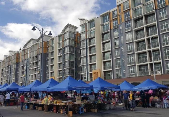 Kareena Barrington Square Goldenhills Pasar Malam Cameron Highlands