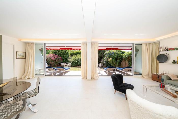 Sublime Rez de jardin rénové proche Croisette