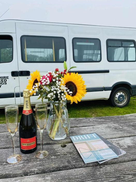 Quiet peaceful relaxing off grid Campervan Seaview and Ponies