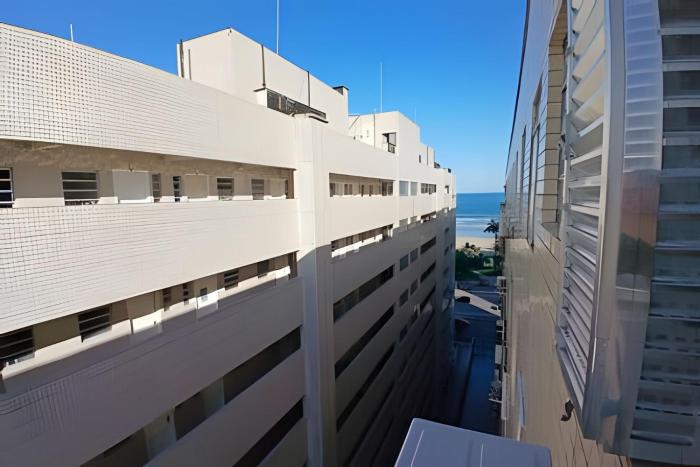 SHB - Studio Grego no Emissário | Pé na Areia