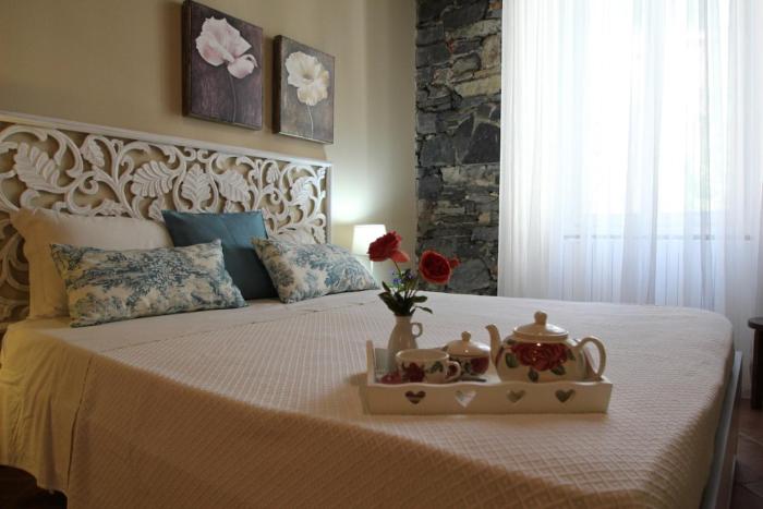 Swallow Roost - by MyHomeInComo