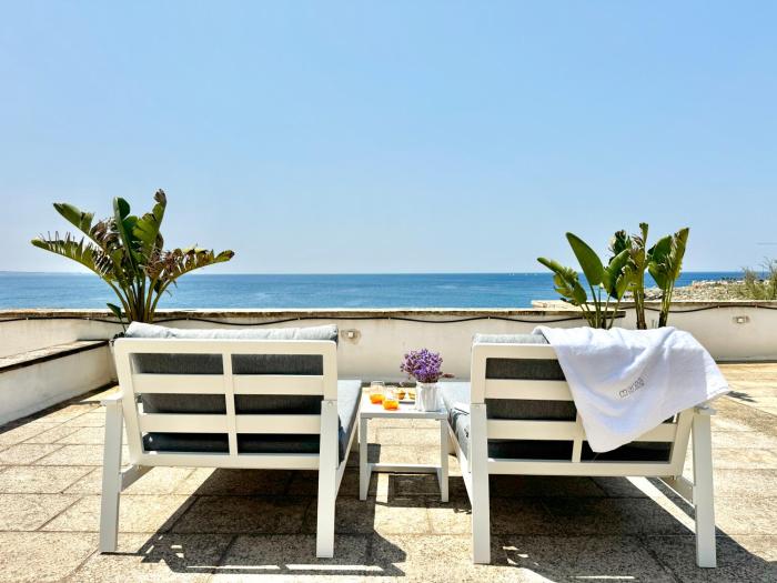 Villa Nauna, fronte mare con giardino e terrazzo - Marea Stays Collection