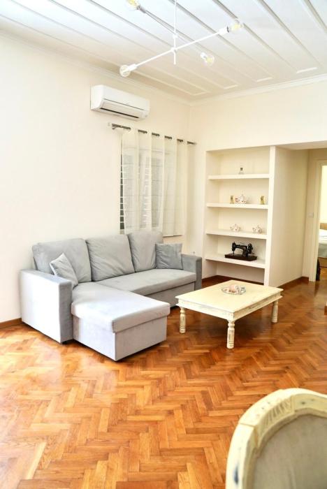 Large apartment in Ermoupoli