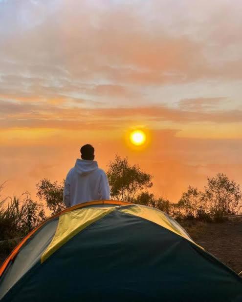 Camping di gunung batur, dan sarapan