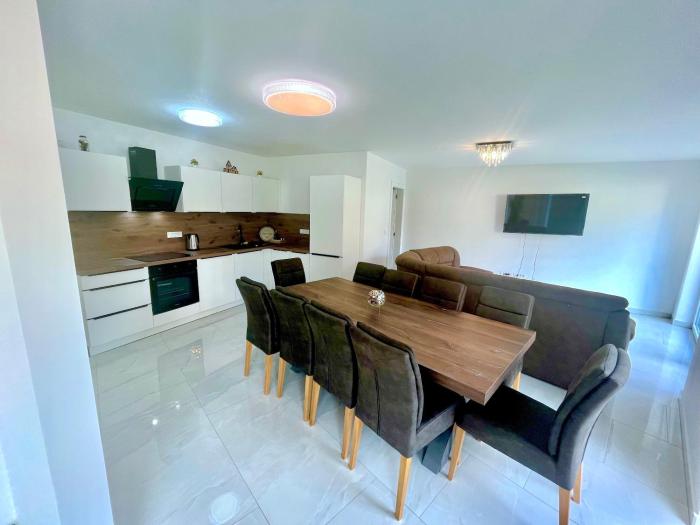 Jacobs Legacy - 4 Bedroom Private House Ljubljana