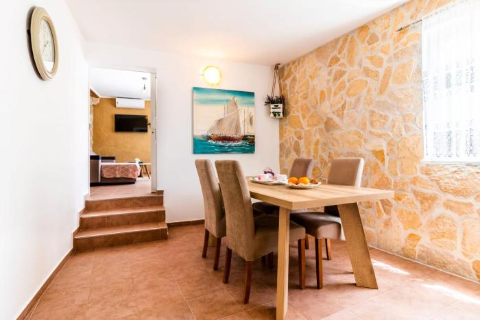 Business Oasis of Peace