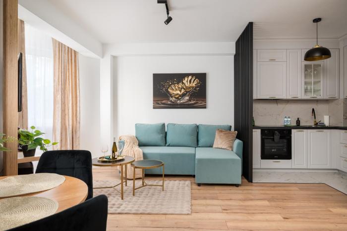 Praga Komorska Delightful Apartment by BookingHost