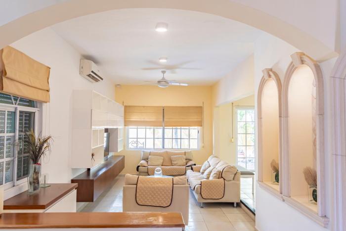 Punta Piedra By Andiani