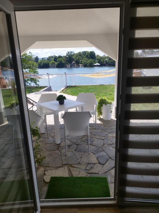 Silverapartmani Srebrno jezero