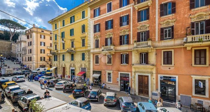 Roma Vatican Museums Apartment-Near Ottaviano Metro