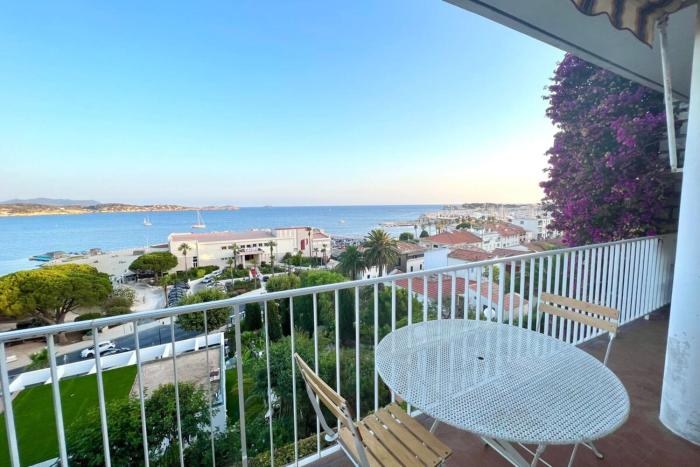 T3 refait à neuf vue mer en centre ville parking