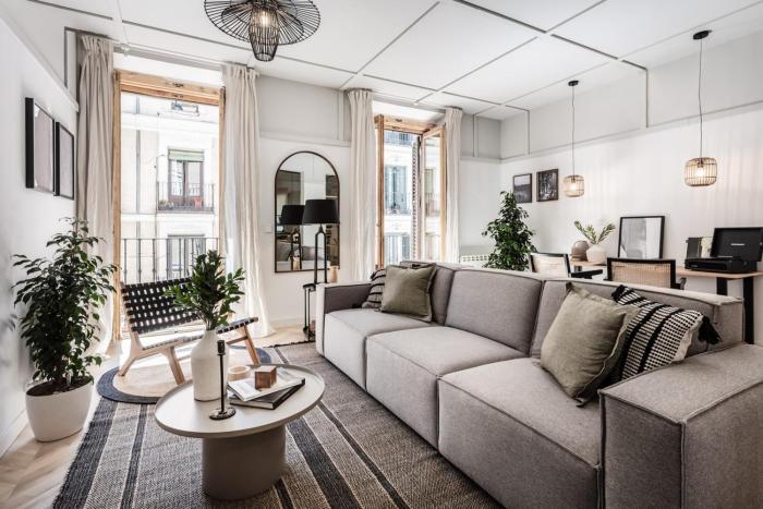 Anayet - 4 bedrooms apartment in Malasaña