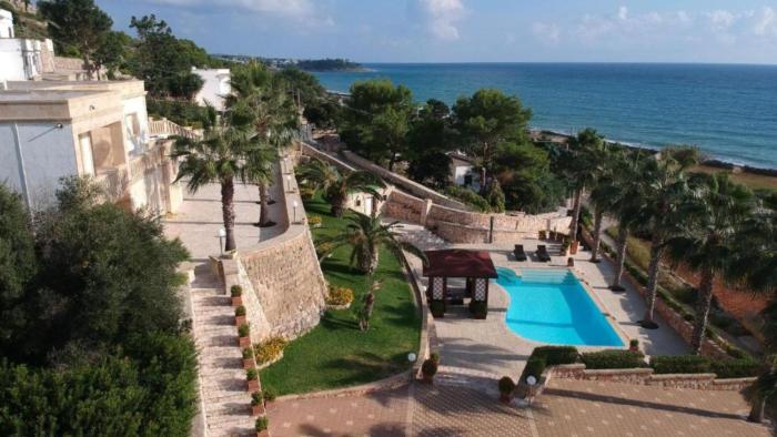 Villa Maria - mare e piscina - Salento Reserva...