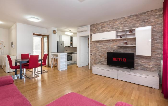 Trilocale moderno- Roma Sud- Aeroporti e Campus