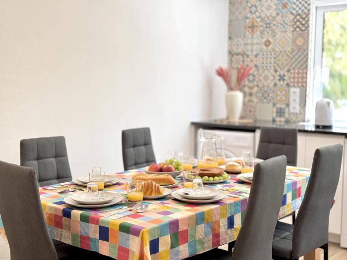 Portimão Central Town 2 by Homing