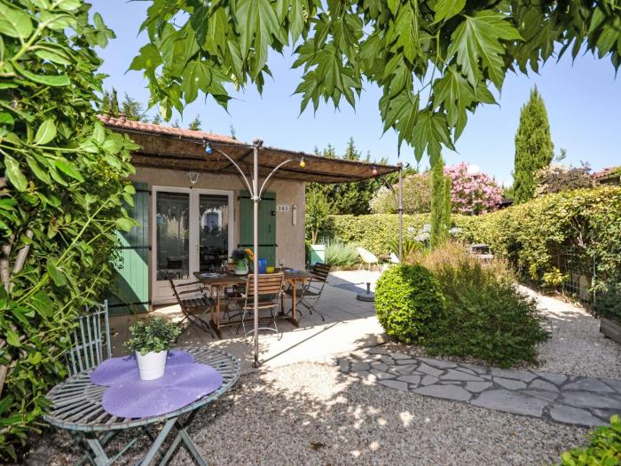 Holiday Home Val dAlpilles by Interhome