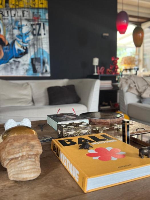 VILLA AUTHENTIQUE A 2 pas de la mer