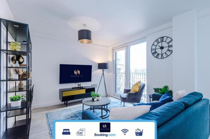 Month Special in Salford, Fully Equipped, WiFi