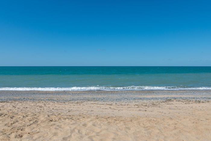 Airport Black Sea Hotel & Restaurant