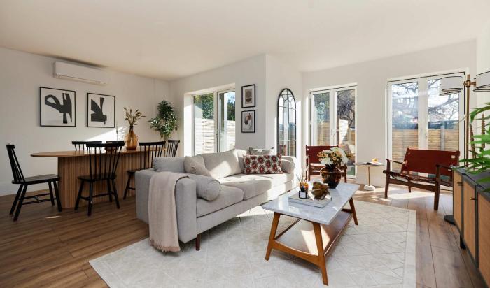 The Wembley Park Secret - Spacious 3BDR Flat with Terrace