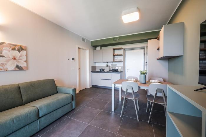 Park Towers 15 - Design - Large Terrace - AC