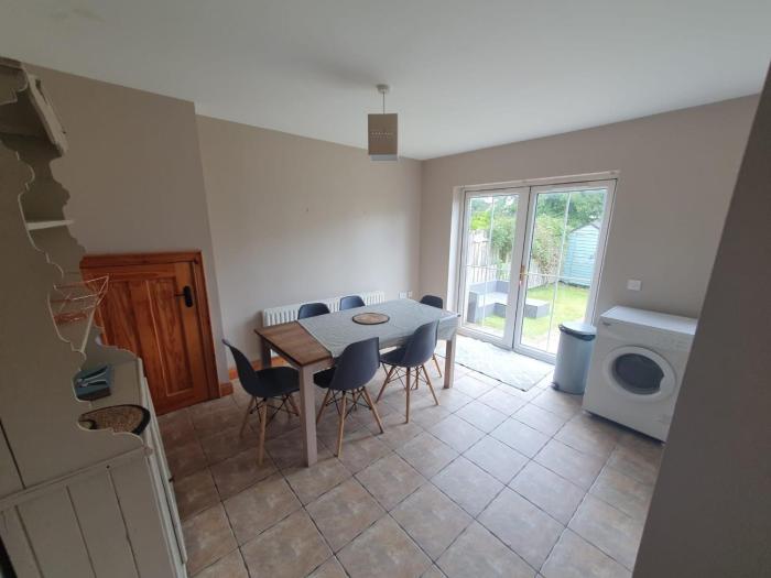 Cheerful 3 bedroom house on the North Coast