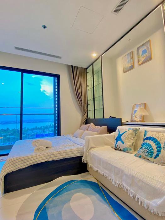 Căn hộ Master có sofa giường view sông Đồng Nai