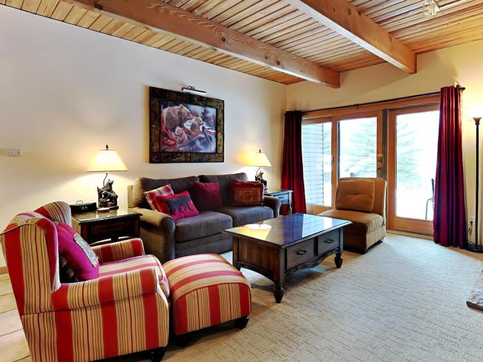 Timberline Condominiums 1 Bedroom Deluxe Unit A1C