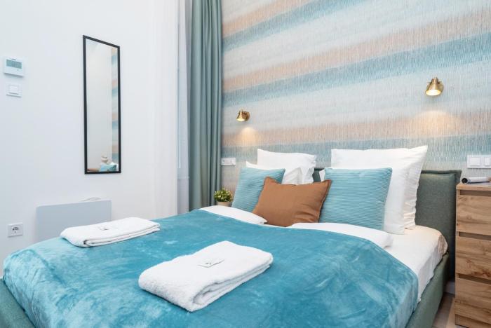 Premium Studio Apartment by Hi5- Rumbach Studio