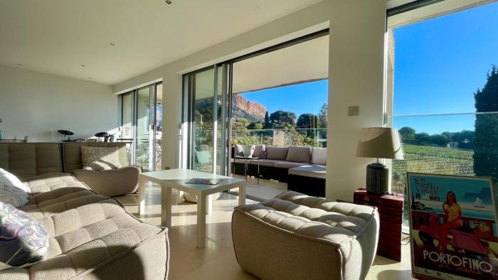 Villa 6 pers, vue, jardin, 1km des plages, Cassis