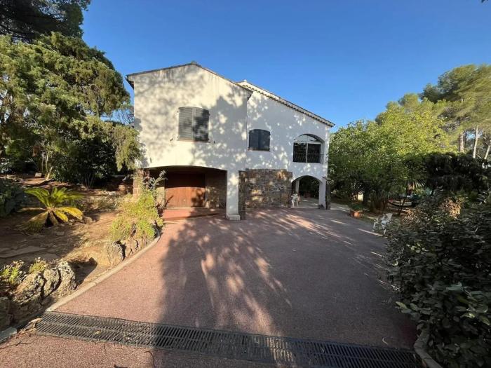 Appartement spacieux à Saint-Raphaël, 150 m²