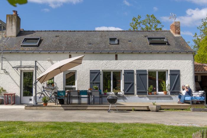 Chambres dhôtes, table dhôtes des Reinières proche La Loire à Vélo, 3 chambres 7 couchages