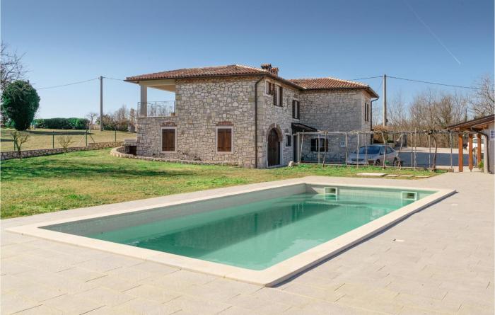 Lovely Home In Nedescina With Wifi