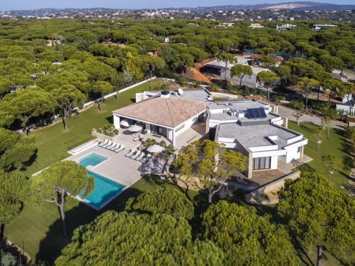 Contemporary Vilamoura Villa Stunning Open Plan Design Villa Azure Elegance