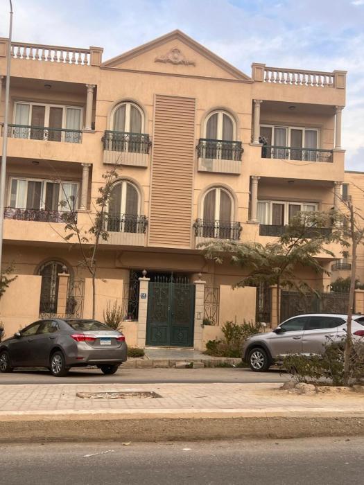 The Villa Roomy Suites