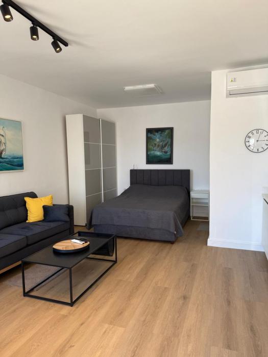 Central studio in Poros old town