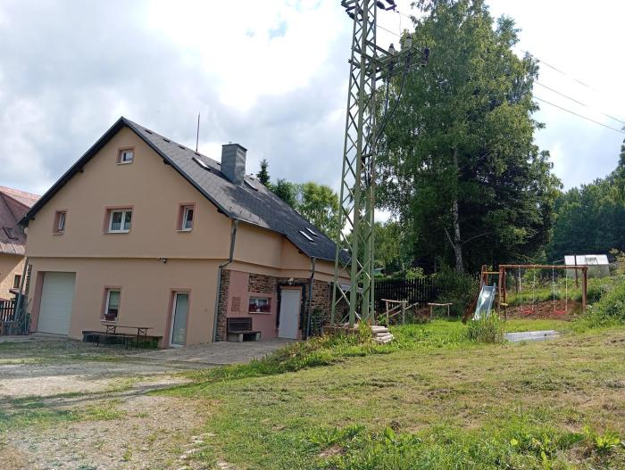 Chalupa ve Vejprtech