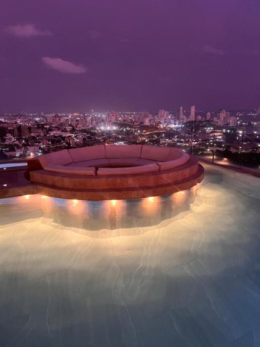 Murano Centro1 26floor,rooftop,infinity pool & views byIMZ