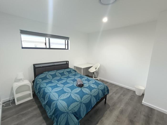 Comfortable Room in Modern and Peaceful Home - NR8