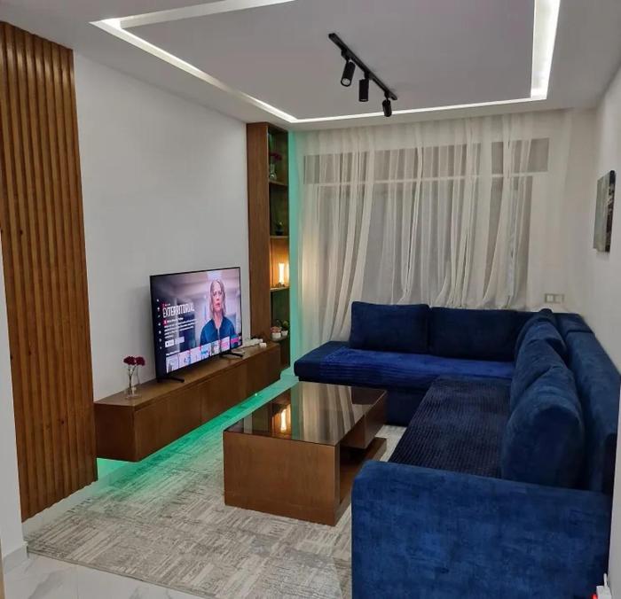 669 Bel appartement de location à Martil 2 bedrooms living room Wi-Fi included