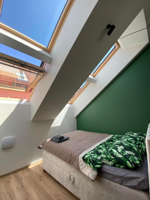 Luxury Old Town River Apartment