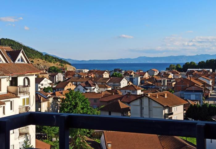 Tunti Lake View Apartment