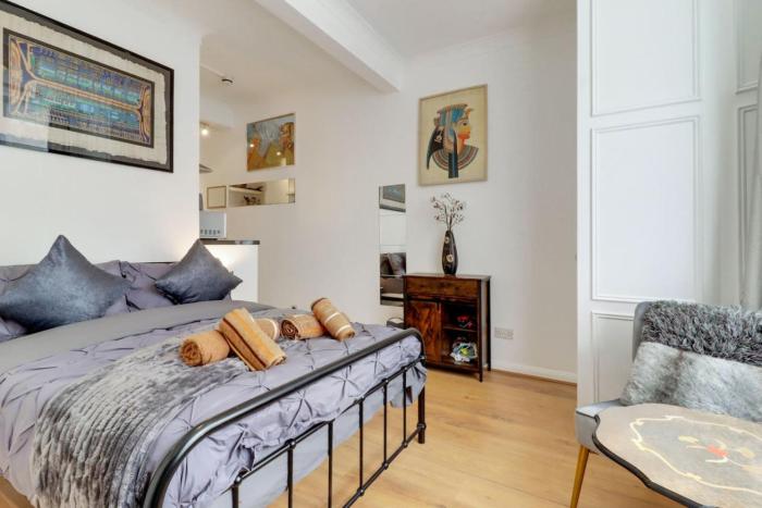 Cleopatra Coastal Escape