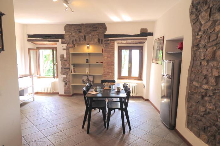 Residenza La Rocca 1227 - Borgo Castello di Serravalle